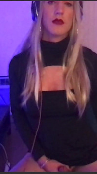 Super Sexy Sissy Solo Jerking on Cam