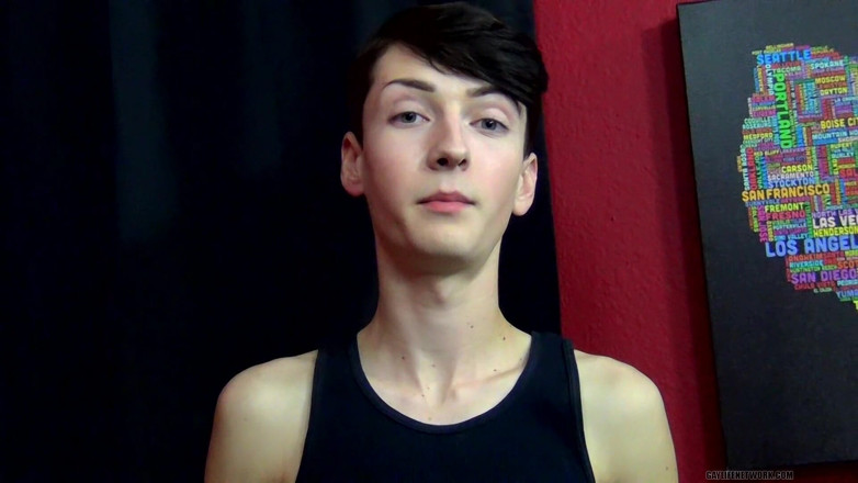 Lollipop Twinks: Slim Twink Benjamin trên trường quay