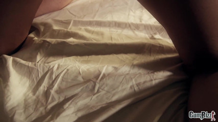 Cumbizz: Inganna o tratta la milf creampie gangbang sabrina deep