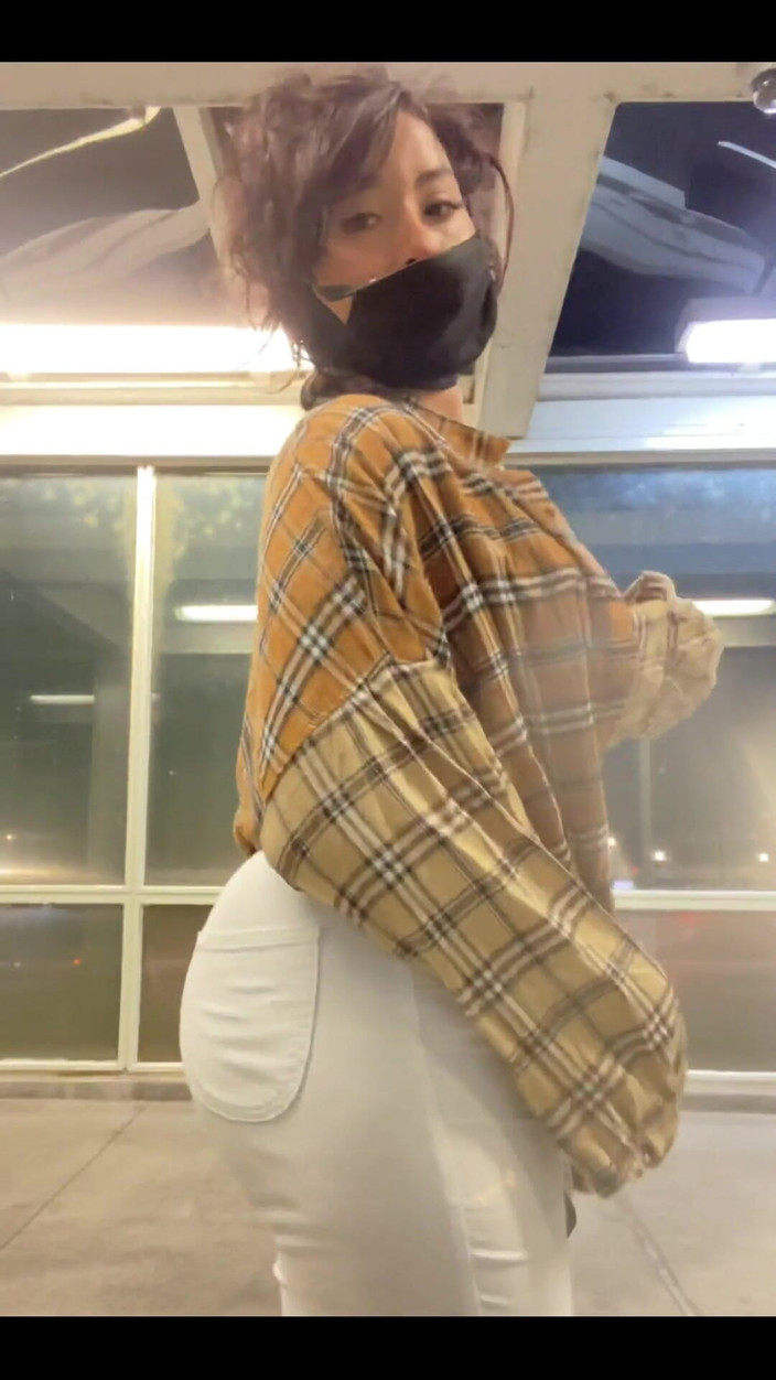 Jayla Cuateco: Adımı söyle ve inçlerimi geri çek