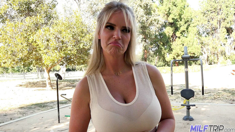 MILF Trip: 巨乳金髪熟女レイチェル・カヴァリめちゃくちゃ