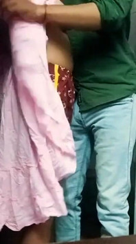 Desi lehrerin und junge studentin, ki virales video