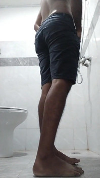Arătând curul