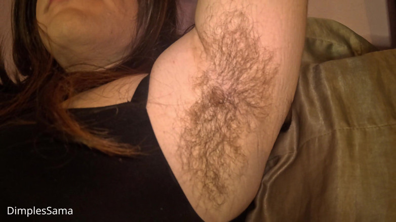 Miss Dimples: Sniff My Hairy Armpits