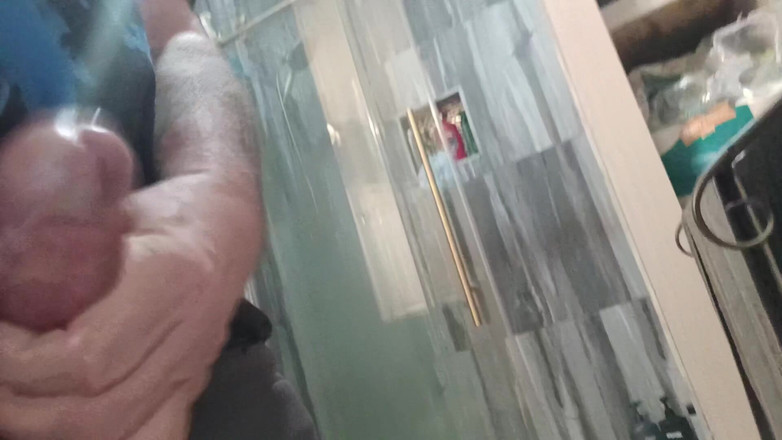 Mchez88: Jerking off