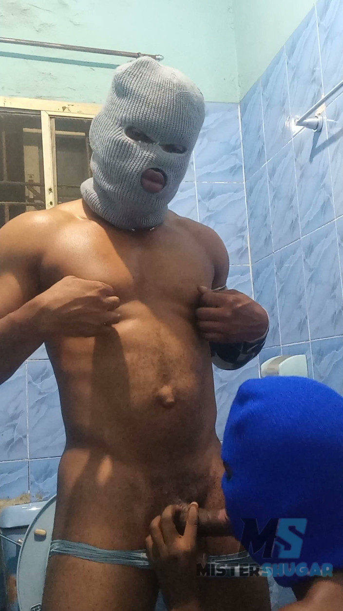Mister Shugar: Homemade College Threesome