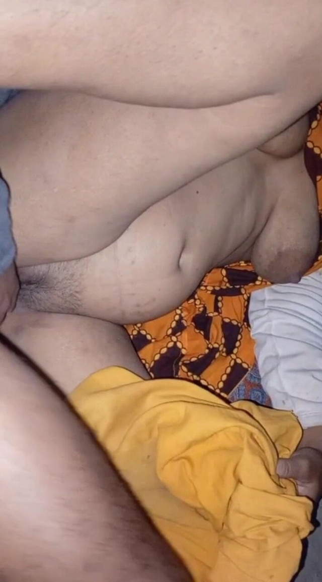 I Fucked My Stepsister in an Empty House on a Winter Night (Desivideo322)