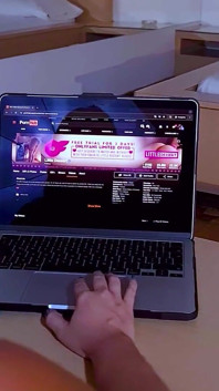 ファンのリクエストカスタム中出し動画