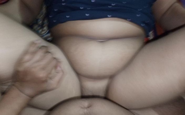 Dhaka studio: I Fucked My Big Ass with Oil