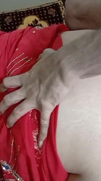 Glad alla hjärtans dag sex av indisk chubster för att fira anal i doggystyle