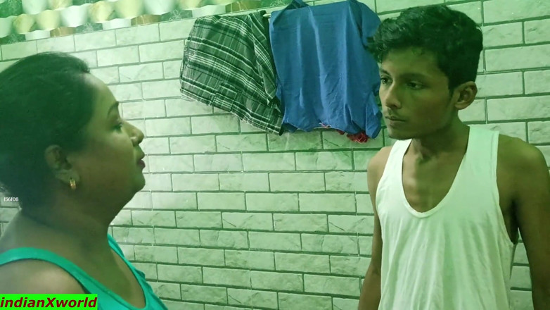 Indian Xshot: Desi Teen Boy Fucking Horny Madam at Home