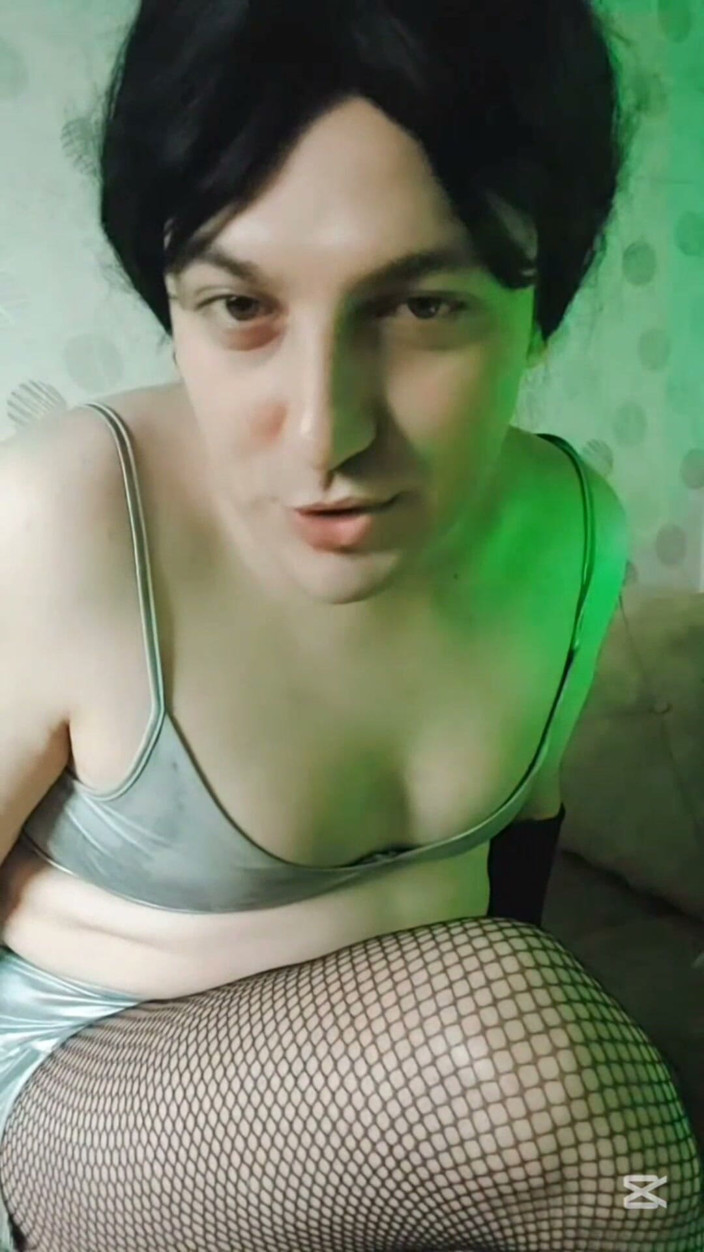Kitty_Cross: Alien Femboy Kitty Cross Pretty Attractive Butt