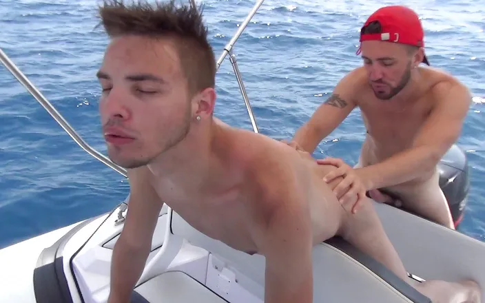 Ridley Dovarez | Gaysight: Intensive pounding of a small tight ass and beardless by...