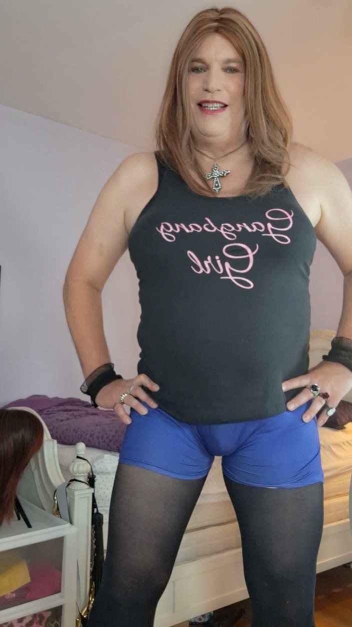 Victoria Lecherri: Do You Think I Will Get Attention in This Outfit?