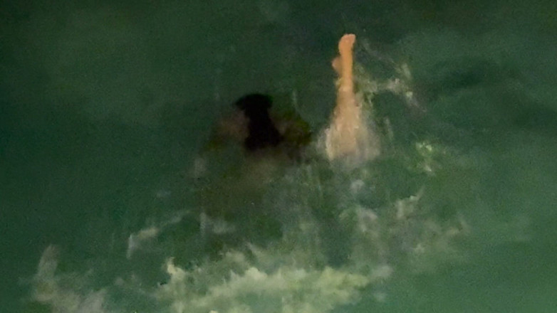 Temptress Lexa: Naked Island Girl Ocean Swimming
