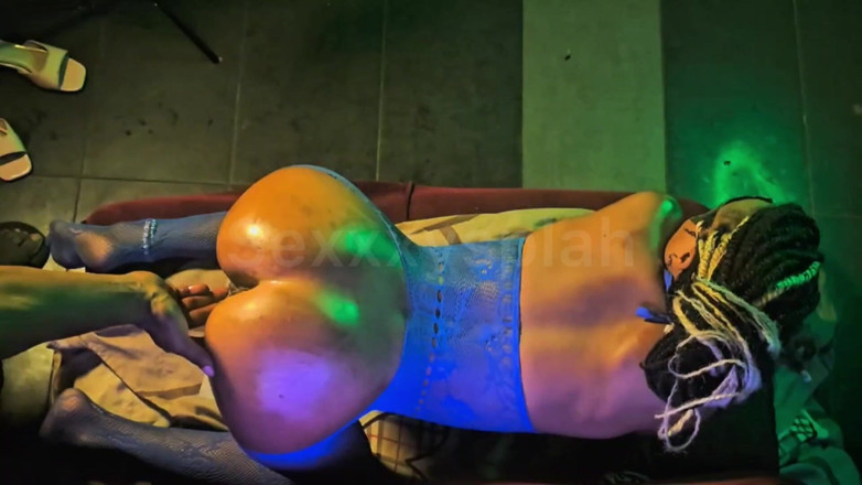 Sexxxy splash official: Skyveiw sexy ebenová striptérka má obrovský bbc soggy styl od...