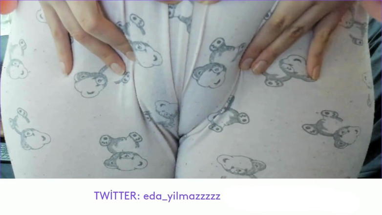 turk_milf_porno: Camel toe- camel toe- piyama- tante seksi turki- porno turki-...