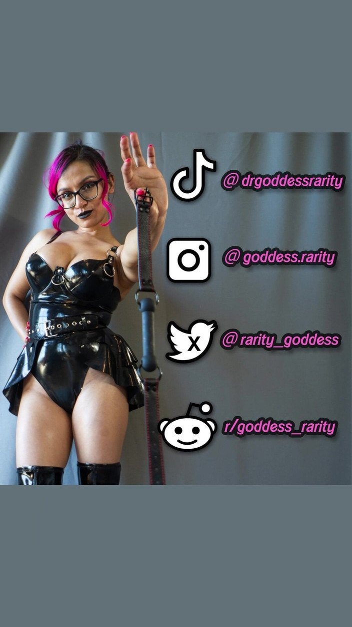 Goddess Rarity: Рідкість богині вчить всіх неслухняних студентів, як їздити