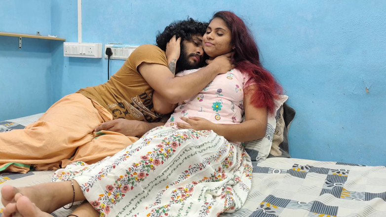 Vaigavarun45: T Shirt and Skirt Hot Romantic Lip Lock in Bedroom...