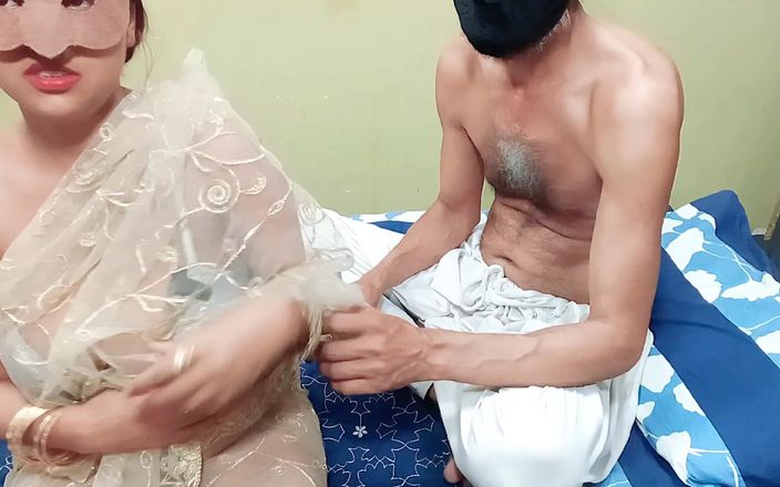 HotQueenPk: Beni çıplak ve ateşli yaptı ve kalın yarağını ağzıma soktu Hintli