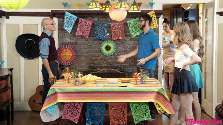 My family pies: Beş ayakta veya - s2:e5