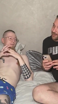 Coquette și Brad - Vis sau realitate, amândoi îl sugem.
