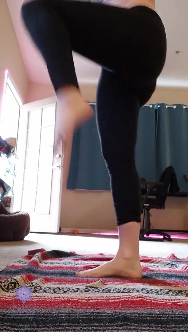 Dahlia Wolf: Spandex workout 1