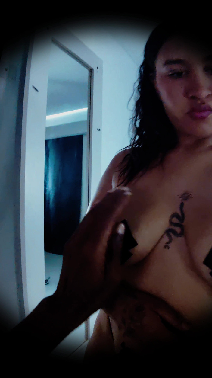 PABLO N3GROBAR: 第四季 - 卡米熊 第一人称视角