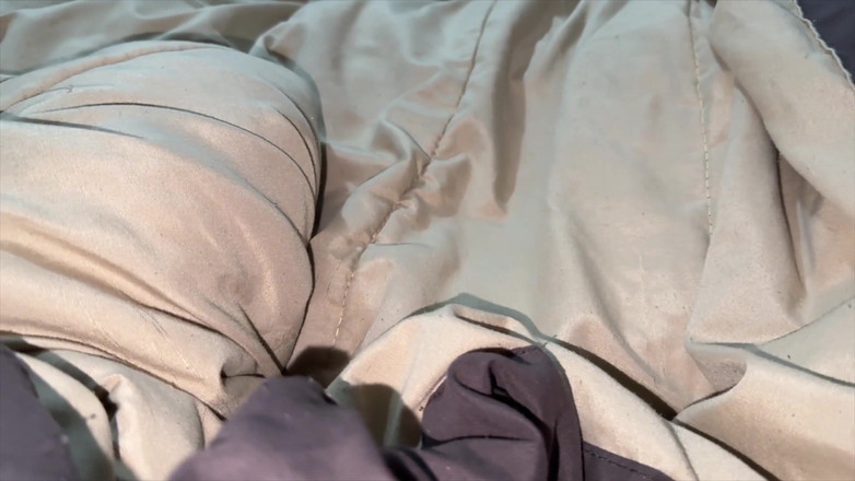 CoupleOfHotSins: Condivide Il Letto Con La Sua Bellissima Suocera Dal Culo...