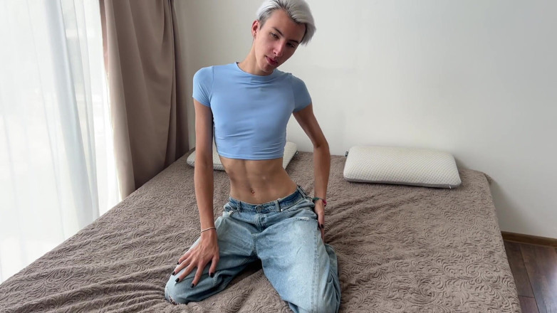 Sandro Jenner: L'uomo Ha Scopato Un Ragazzo Carino in Jeans in Bocca...