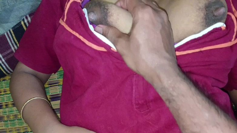 Mami4711: Punda super besar Koothiyela tangan dalam air mani