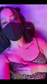 I Am a Hot and Sexy Streamer
