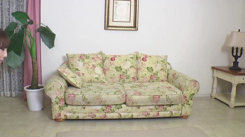 JAPAN IN LOVE: 큰 엉덩이의 4_japanese 갈색 머리의 보 동양 소녀 씬 - 면도한 보지에 질싸를 즐기는 갈색 머리