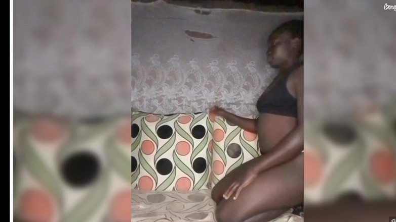 DivineAssGoddess: Iubită perfectă negresă: stil, farmec și fericire