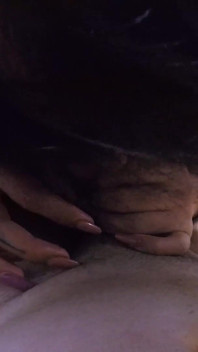Seksi minyon dövmeli oral seks