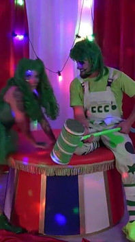 Katie Summer's Meets the Green Cock Crazed Clowns