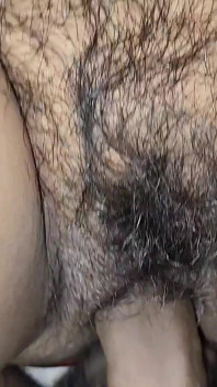 Bini saya memakai pakaian merah saya mengongkek pepek berkrim basahnya