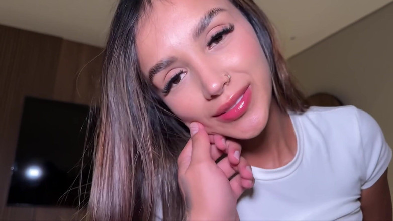 Samy Sun7: Kupiłem mojemu sąsiadowi kieliszek dobrego napoju, podkręciliśmy się, a on...