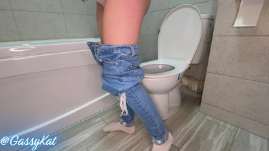 GassyKat: Toaleta zilnică, episodul 4