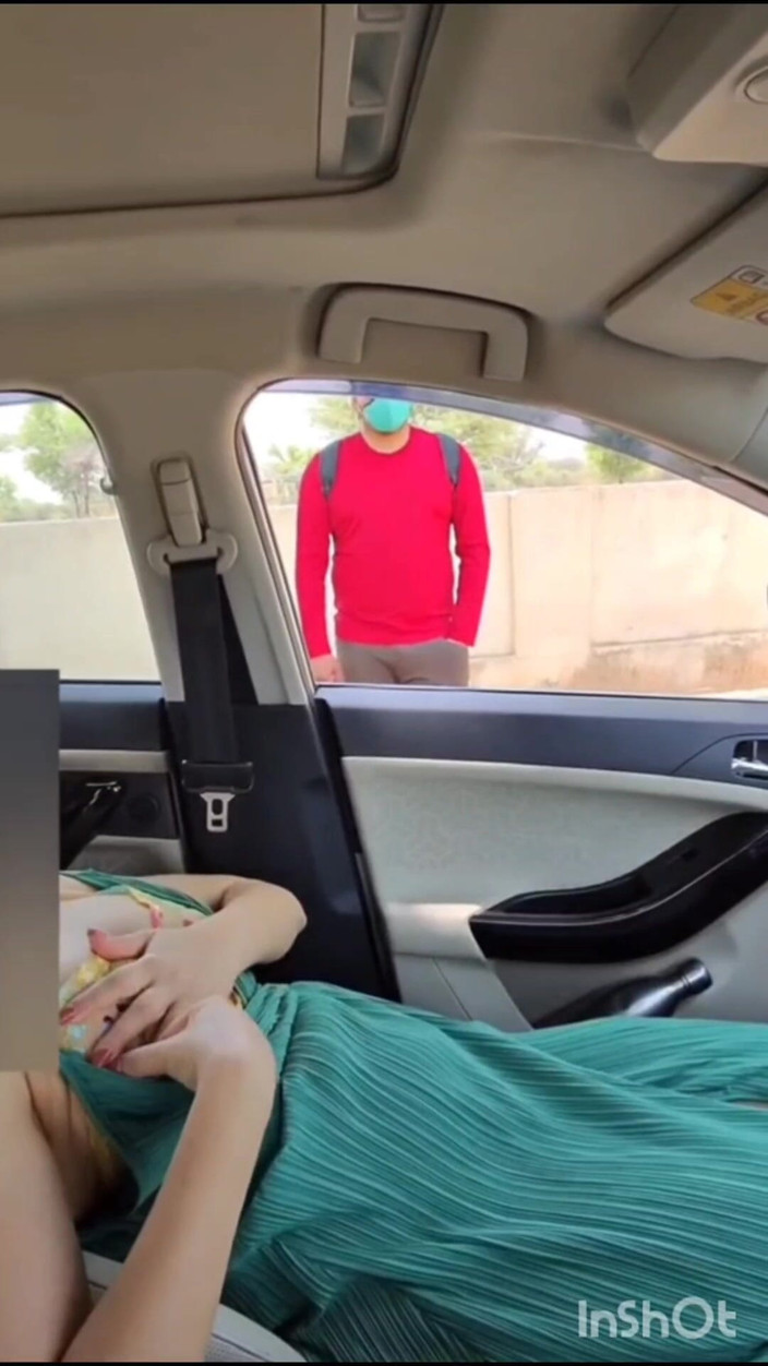 Asmita and sohom: Sconosciuto tocca le mie tette in auto (all'aperto)