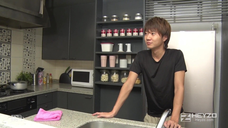 Heyzo: Tajemství hostesky č. 1 Juri - Juri Kisaragi