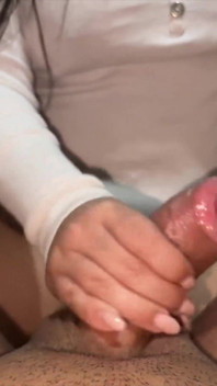Er Bittet Seine Sexy Stiefmutter Culona Um Hilfe, Und Sie Zögert Nicht, Ihm Zu Helfen