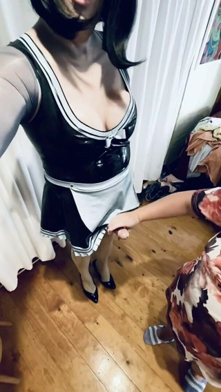 Mistress April: Sinthia mucama crossdresser
