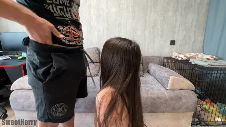 SweetHerry: 一个可爱的 18 岁学生来试镜