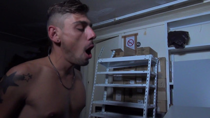 Ridley Dovarez | Gaysight: Nick Spears en mode salope soumise
