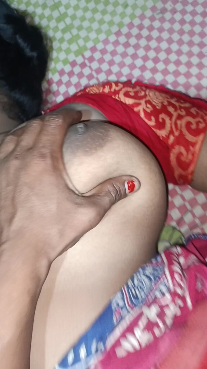 Monika Bhabhi: Seks pertama Bhabhi India