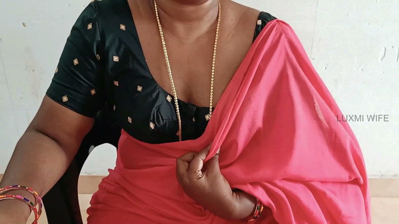 Luxmi Wife: Tog bort min saree för företagets vd under intervju