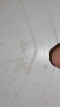 Nice Handjob in the Garden and Lots of Cum