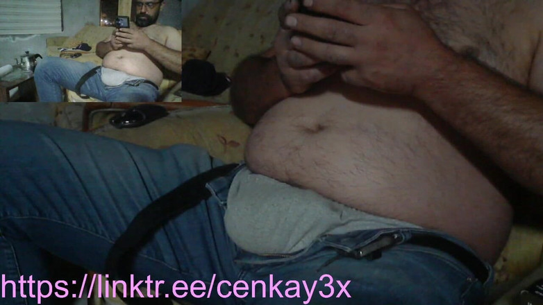 CenkAy: Horny Bear Is on Live