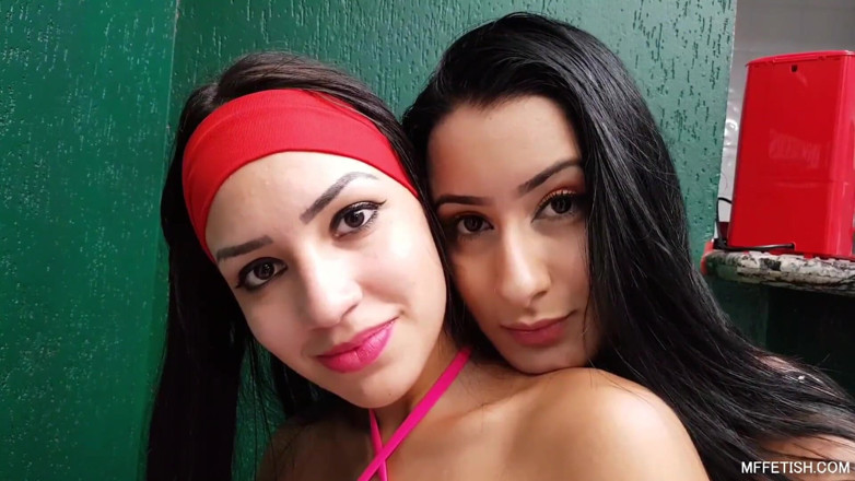 Sapphic Latinas: Instagram - jogo das meninas